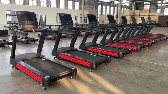 Thiết bị phòng tập thể dục máy chạy bộ tùy chỉnh với màn hình LCD ổn định cao